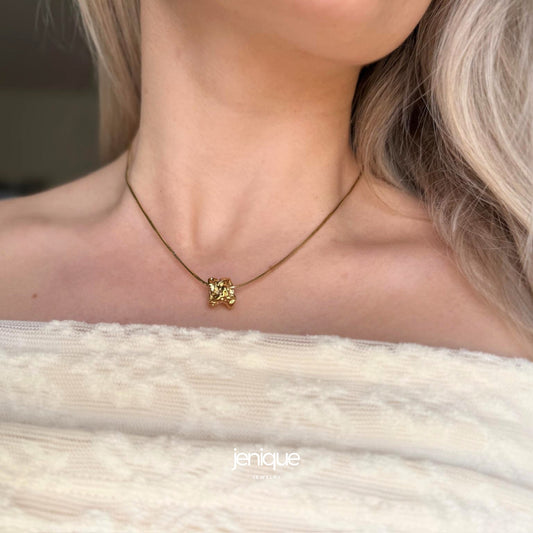 Halskette Organic Flower "Floréa"